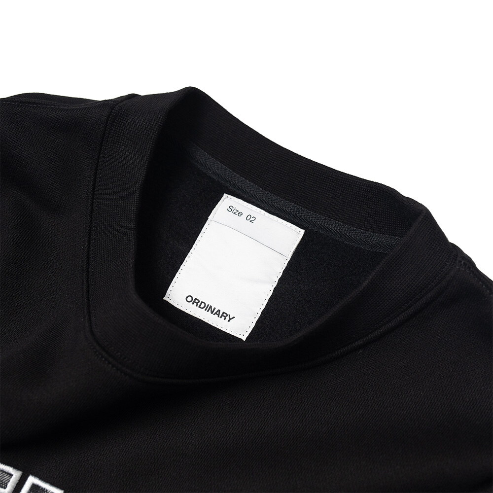 格紋星貼布大學T