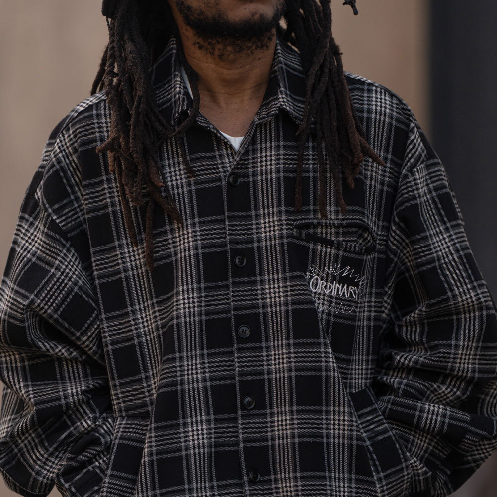 電繡重磅格紋襯衫