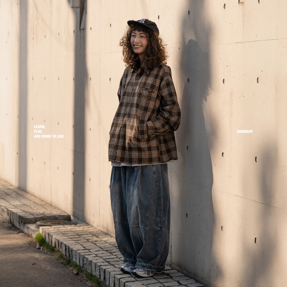 電繡重磅格紋襯衫