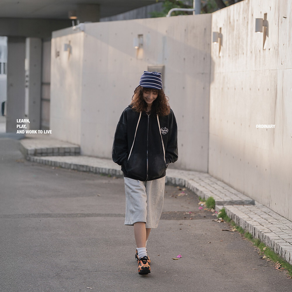 水洗鏈目繡愛心海浪帽拉