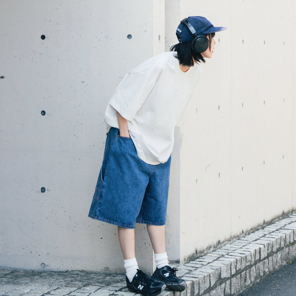 六分LOGO水洗牛仔短褲