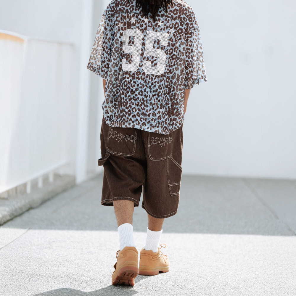 六分LOGO水洗牛仔短褲