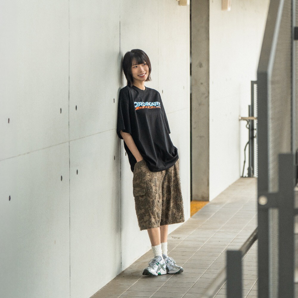 鬆緊調節六分工作短褲