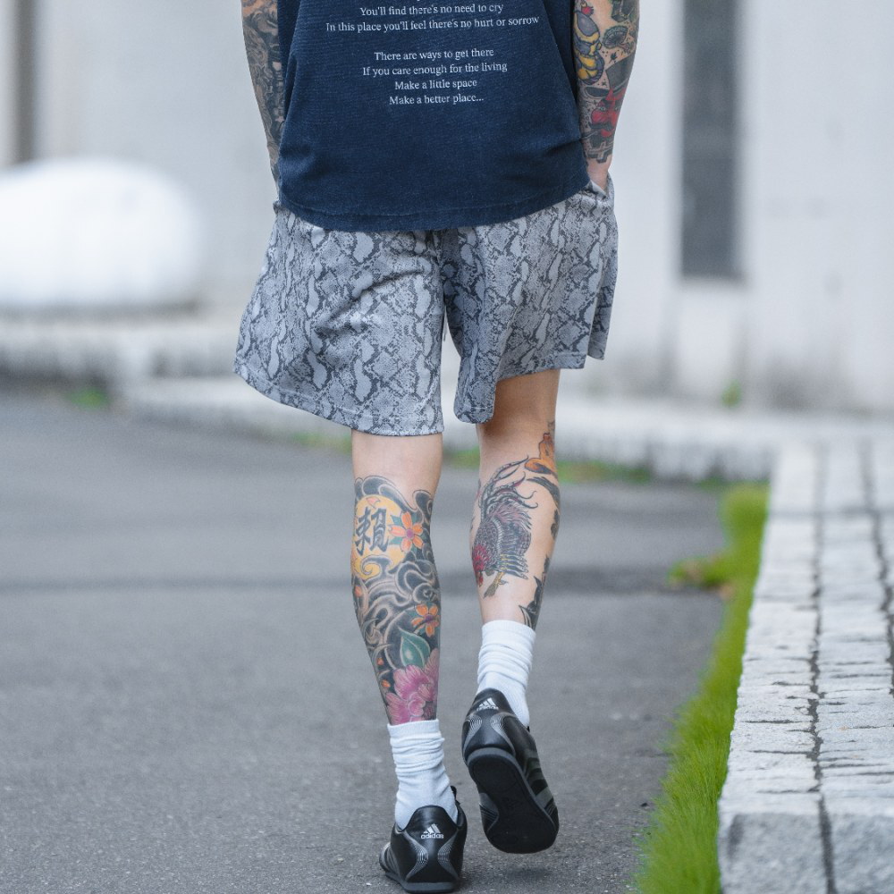 塗鴉蛇紋網眼球褲
