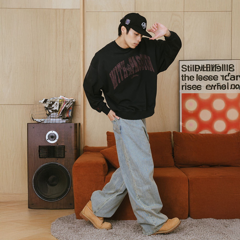 水洗大學TEE Vintage College Sweatshirt