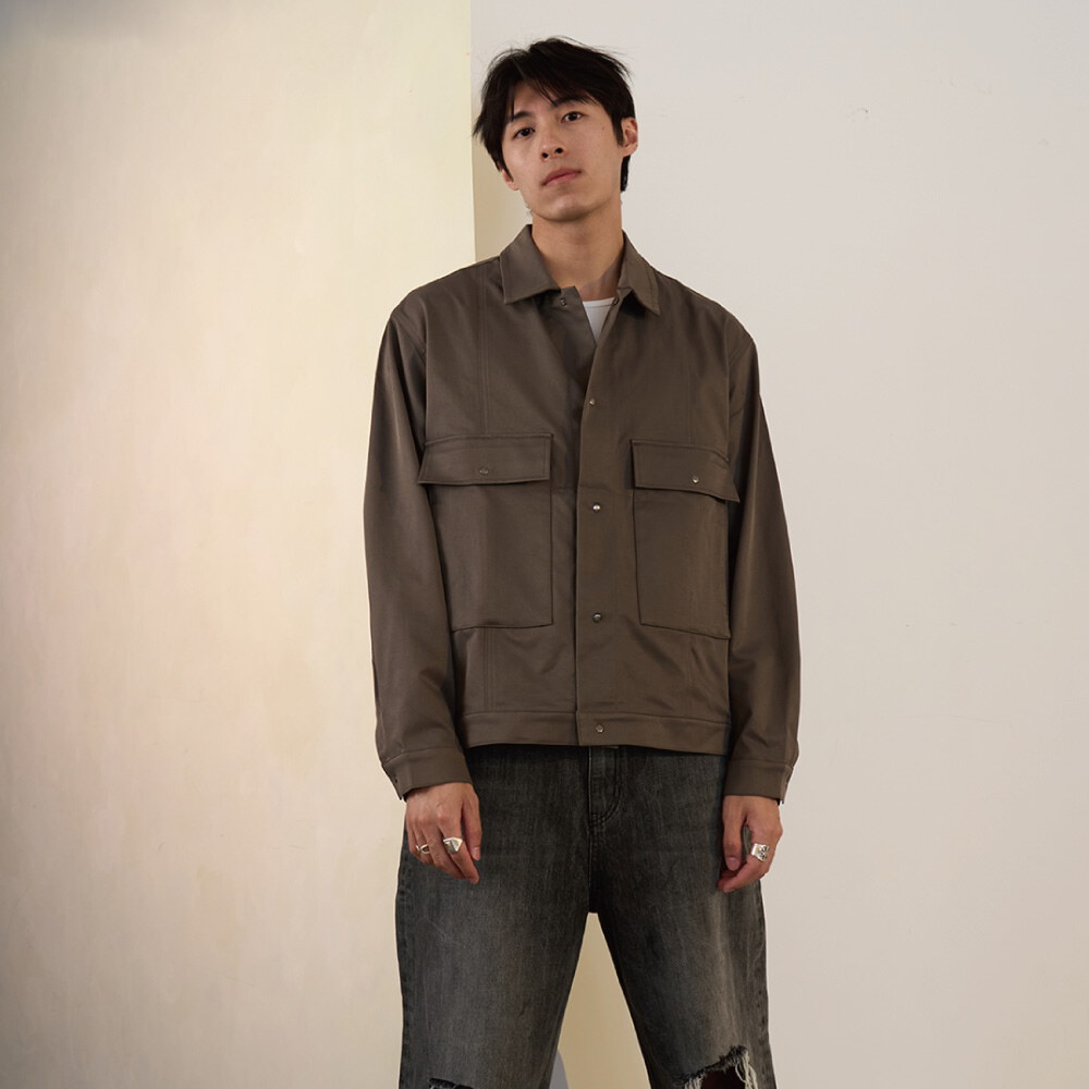大口袋襯衫外套 LOOSE FIT POCKET JACKET