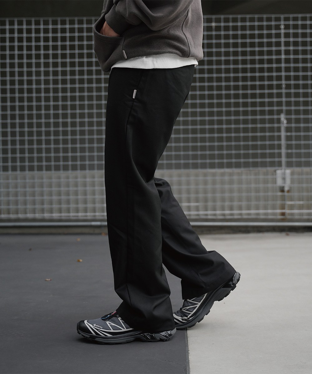 小喇叭褲 BOOT-CUT TWILL TROUSERS