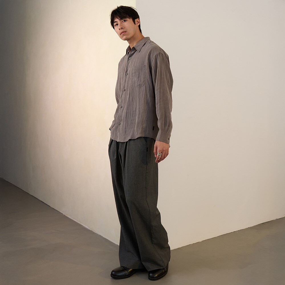 西裝長褲 LOOSE-FIT TROUSERS