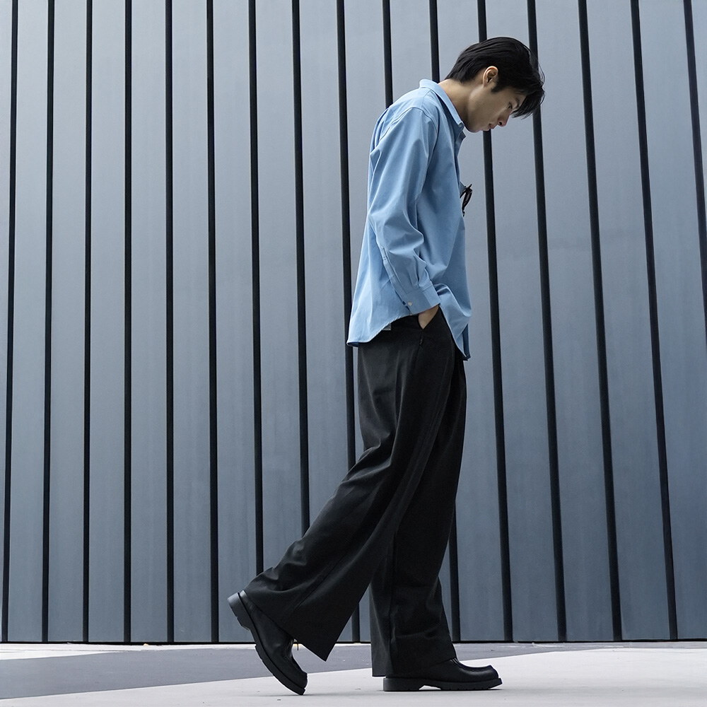 西裝長褲 LOOSE-FIT TROUSERS