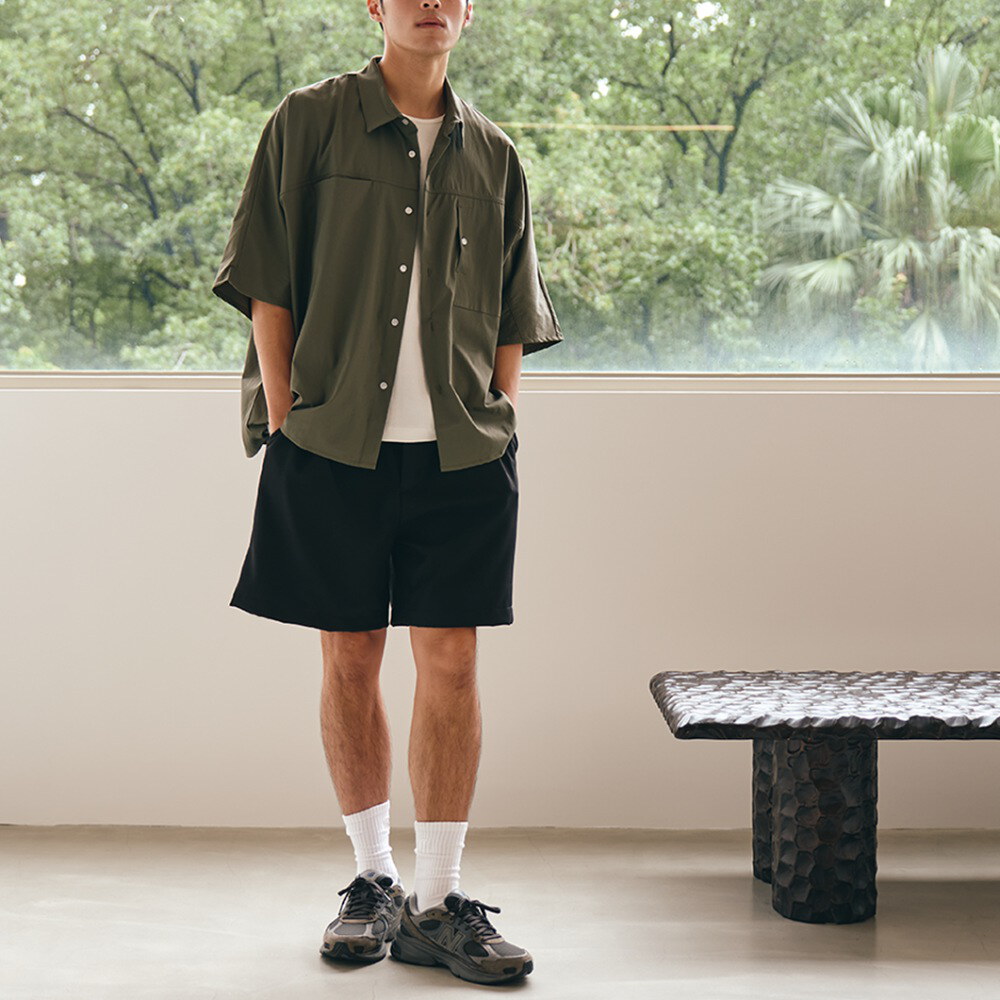 打褶短褲 SEERSUCKER SHORTS