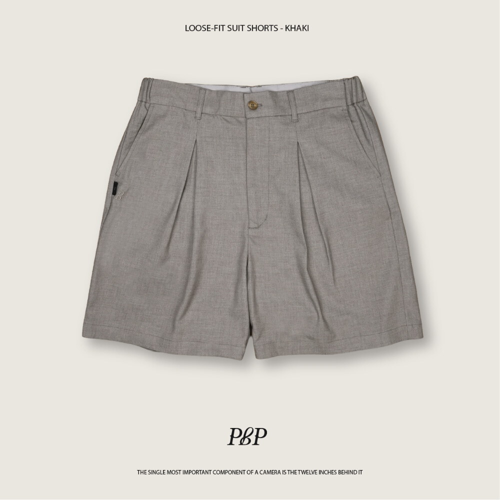 打褶西裝短褲 LOOSE-FIT SUIT SHORTS