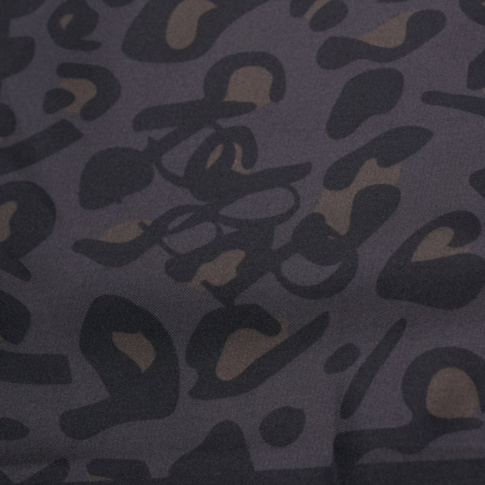 滿版印花方巾 LEOPARD BANDANA
