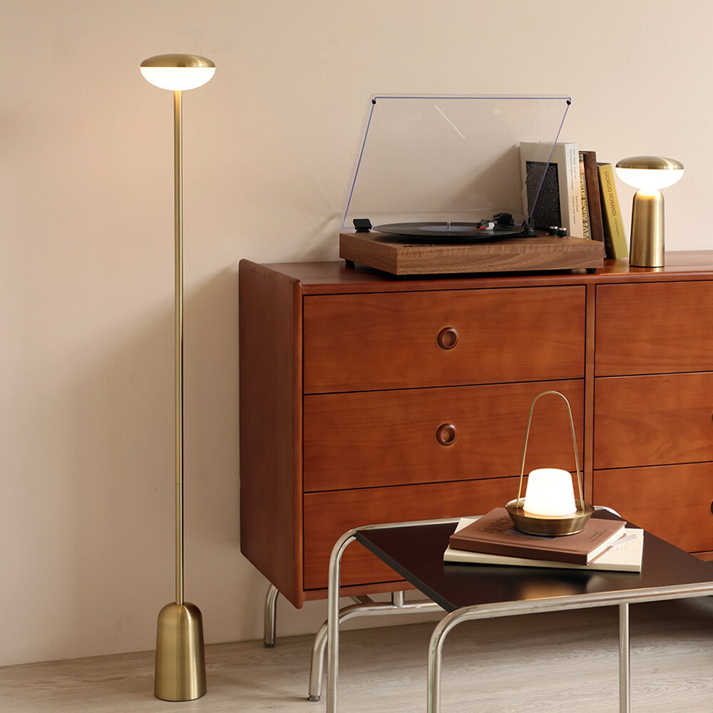 Pinot Floor 移動立燈