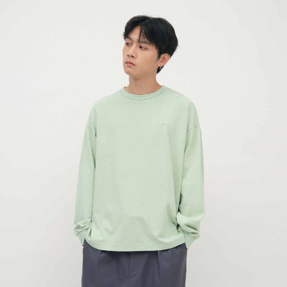 寬版刺繡水洗長TEE