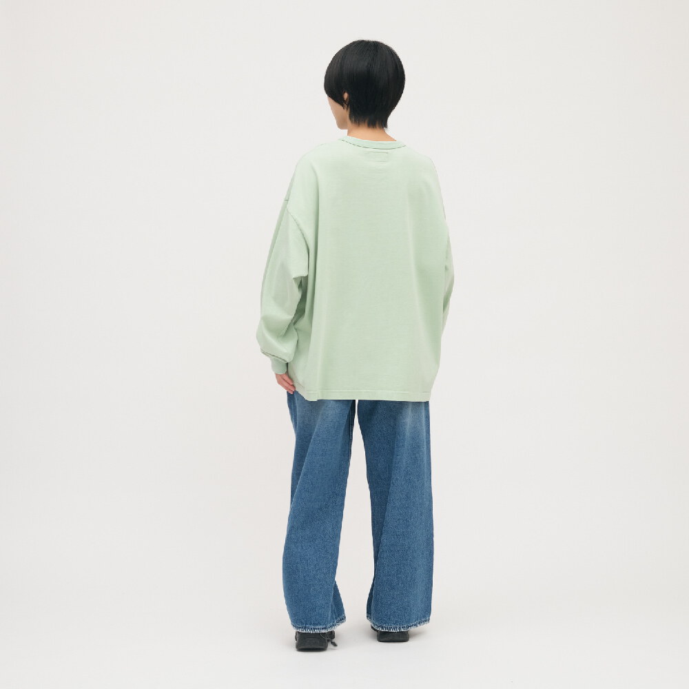 寬版刺繡水洗長TEE
