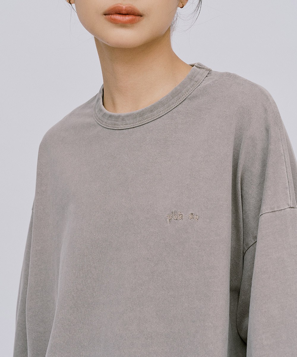 寬版刺繡水洗長袖TEE