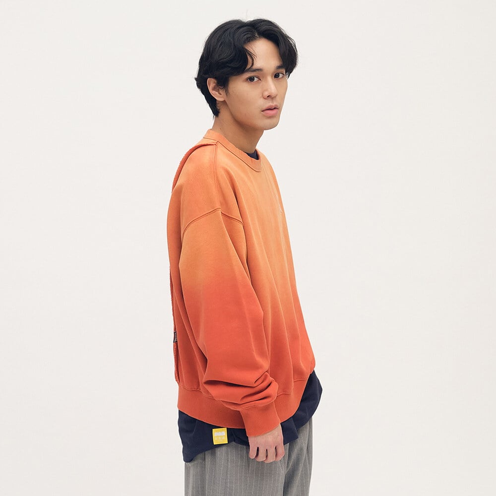 clip by clip 拉鍊短版大學TEE