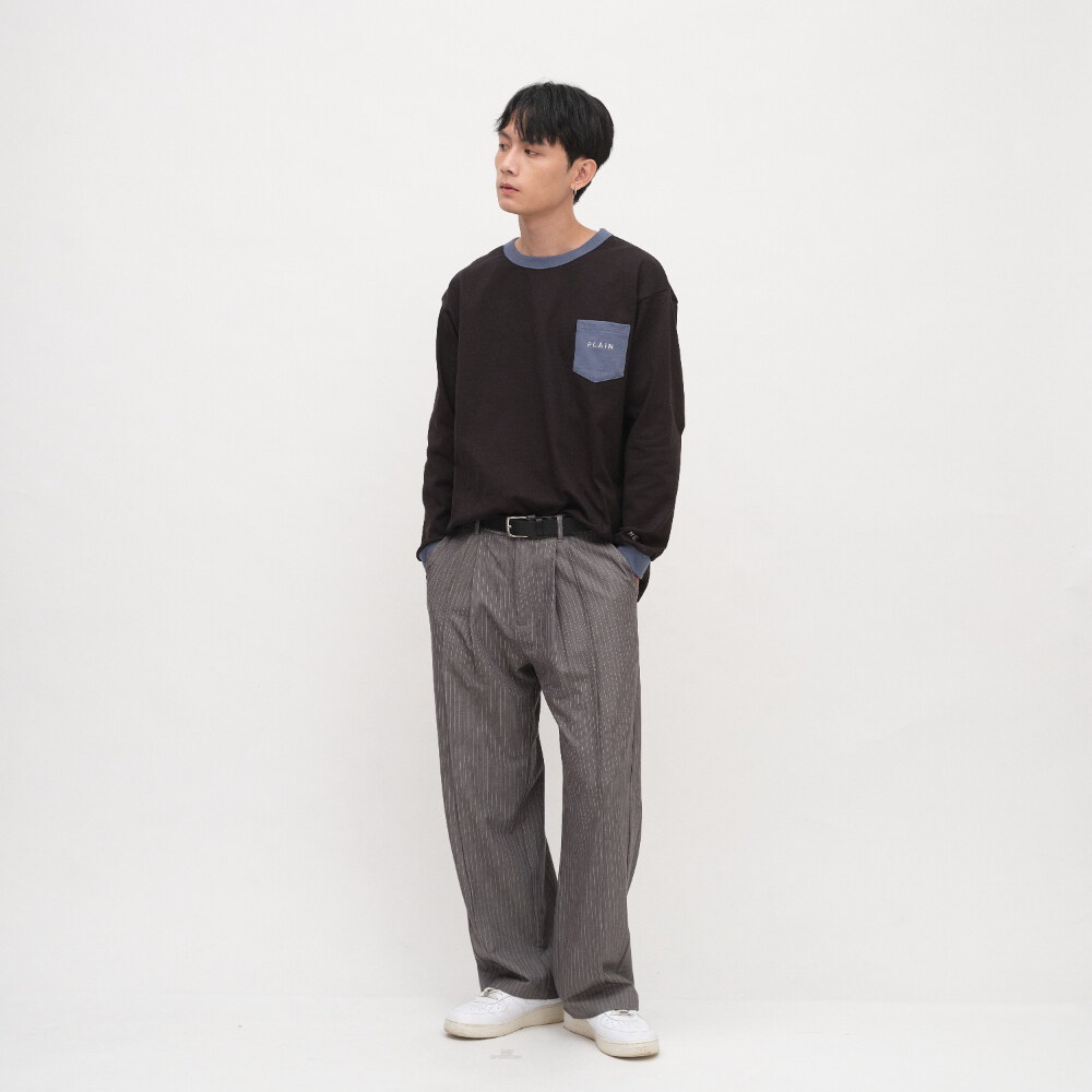 PLAIN口袋長TEE