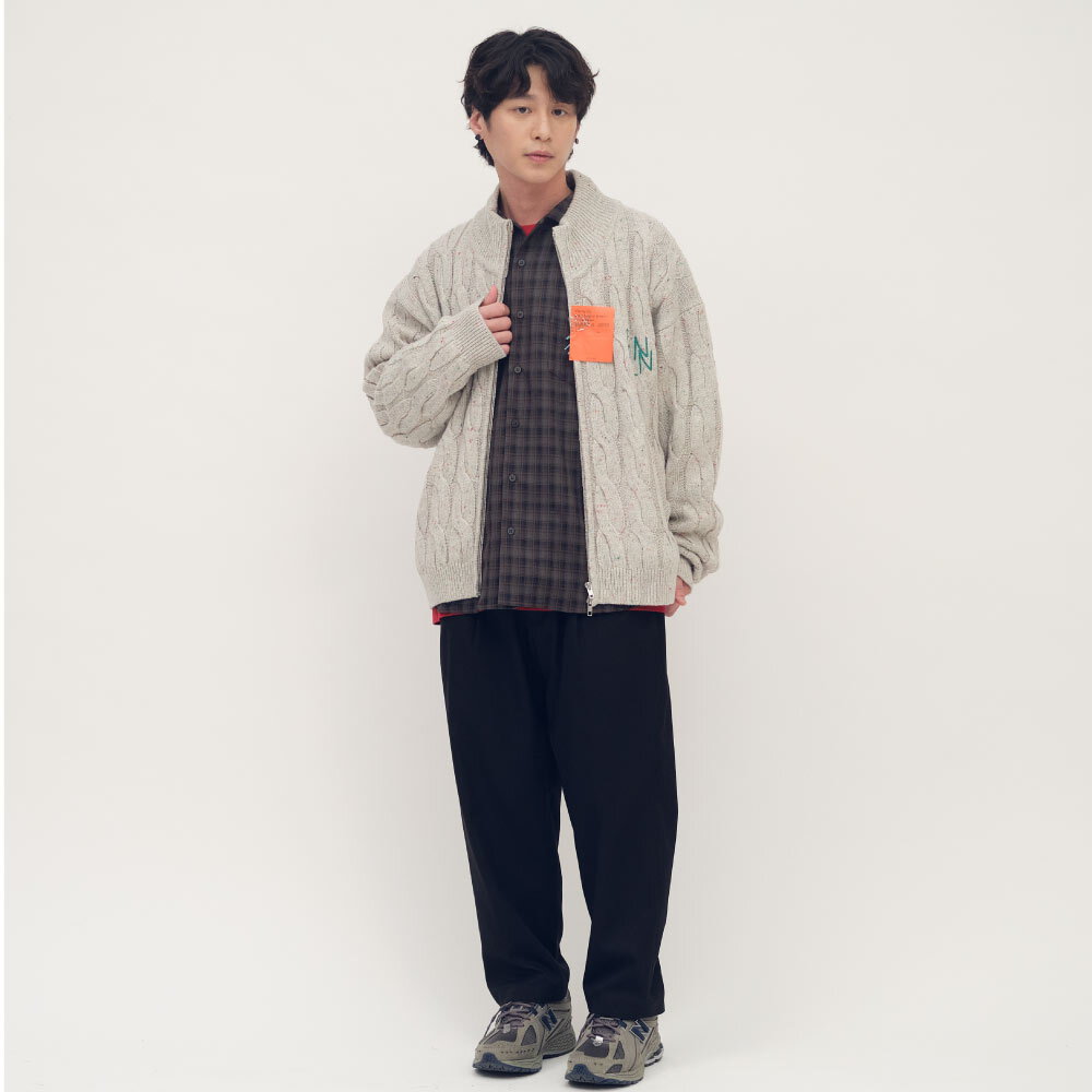 clip by clip 拉鍊麻花針織外套