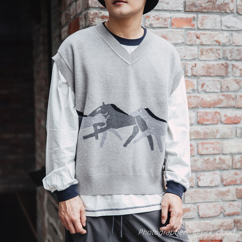 馬到成功針織背心