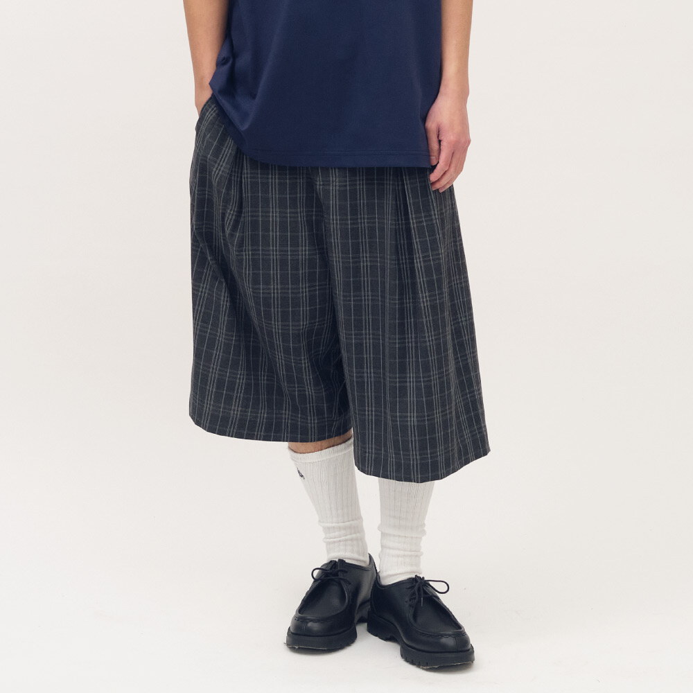 clip by clip 西料格紋打褶七分寬褲