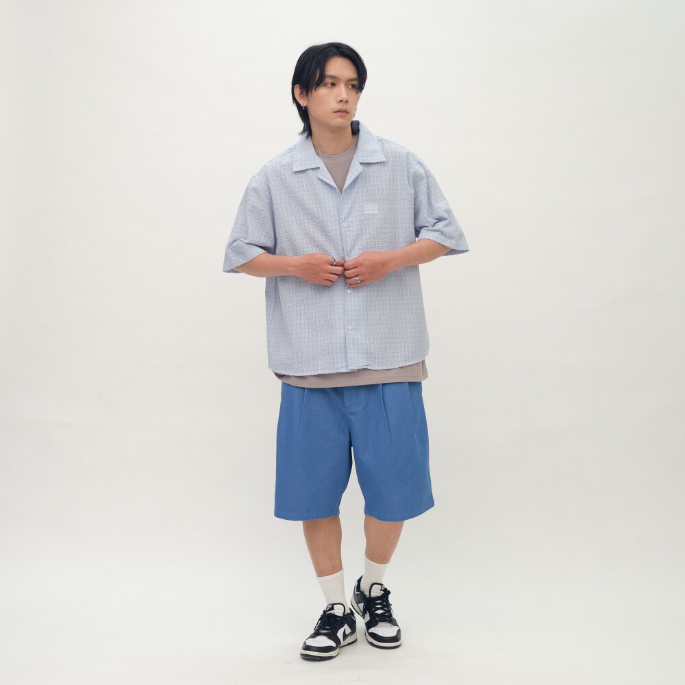 PLAIN刺繡打褶卡其短褲