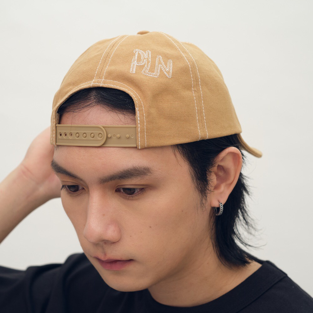 clip by clip 裝幀縫線刺繡平簷帽