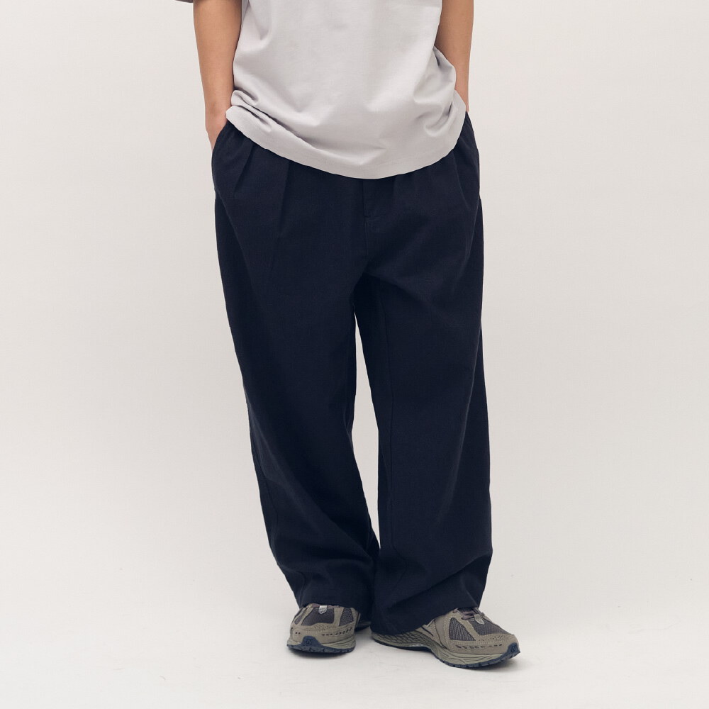 PLAIN刺繡經典直筒卡其褲