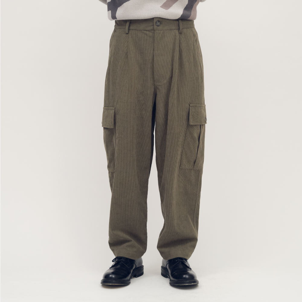 復古條絨口袋錐形長褲