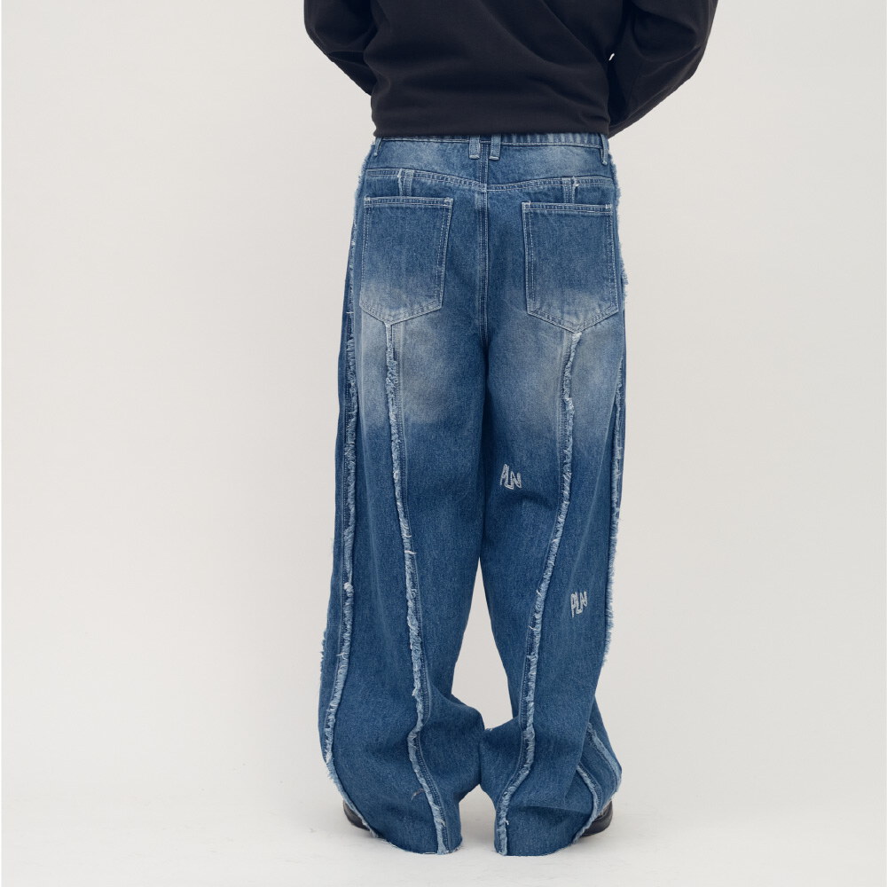 clip by clip 鬚邊剪裁刺繡牛仔褲