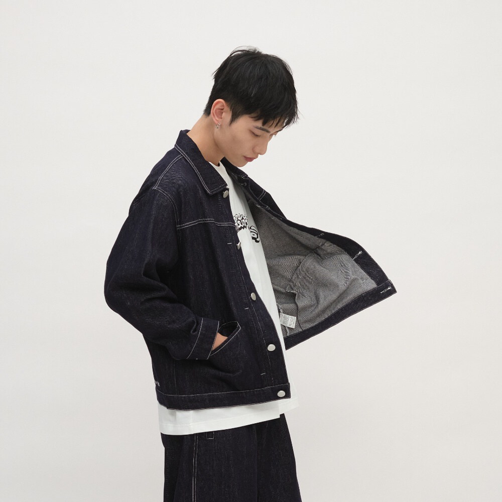 Abei 聯名小P社長刺繡外套