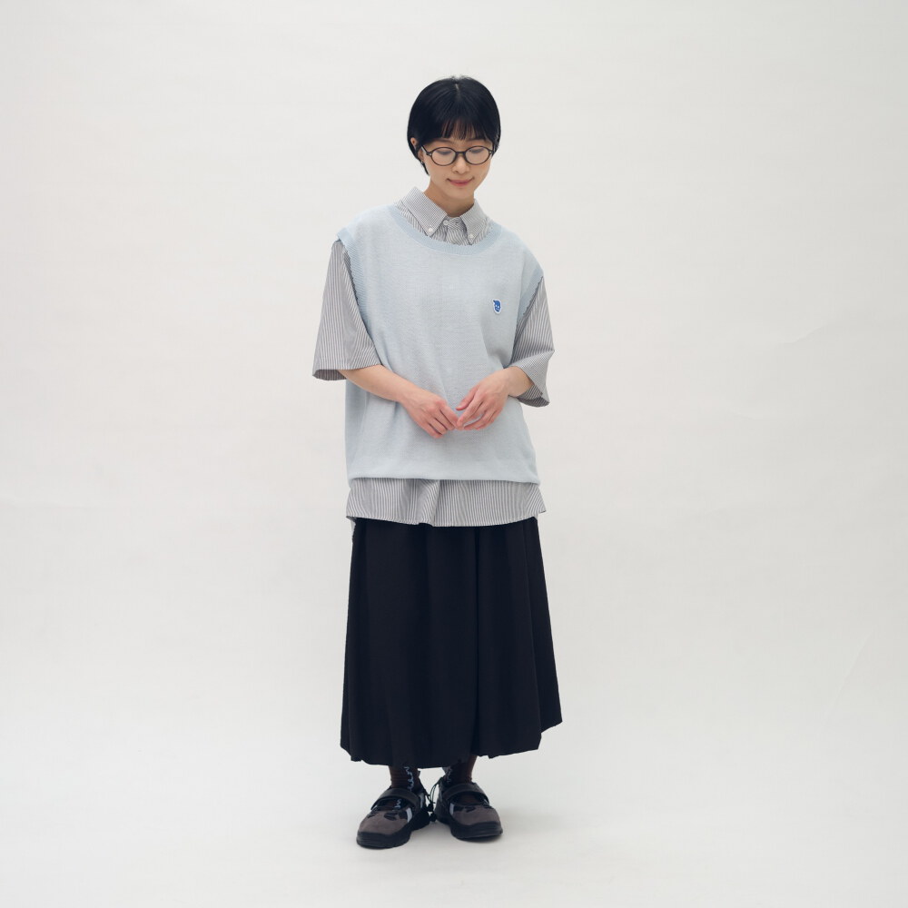 小P社長緹花簍空針織背心