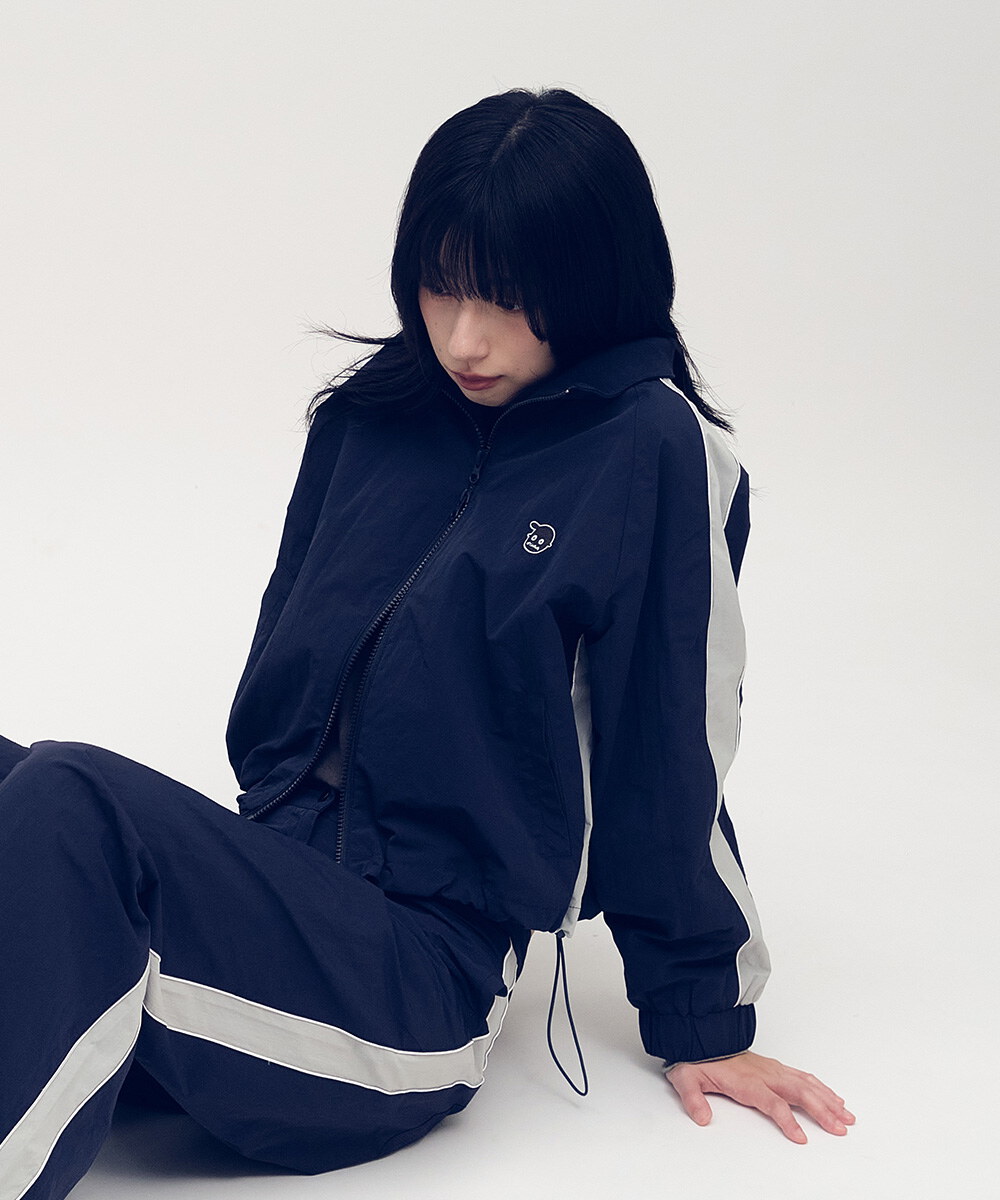 小P社長拼接短版外套