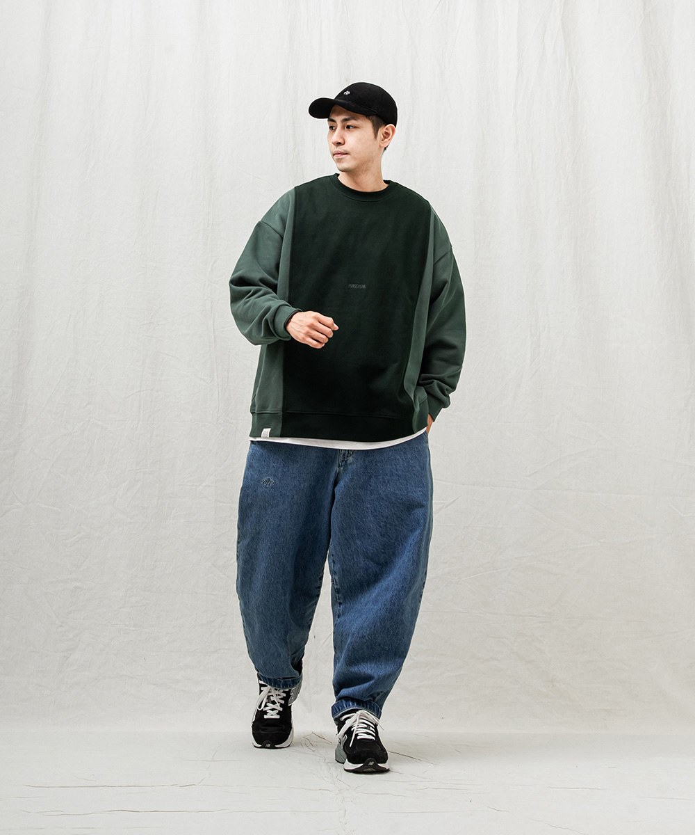 拼接大學T恤 TWO-TONE SPLICED SWEATSHIRT