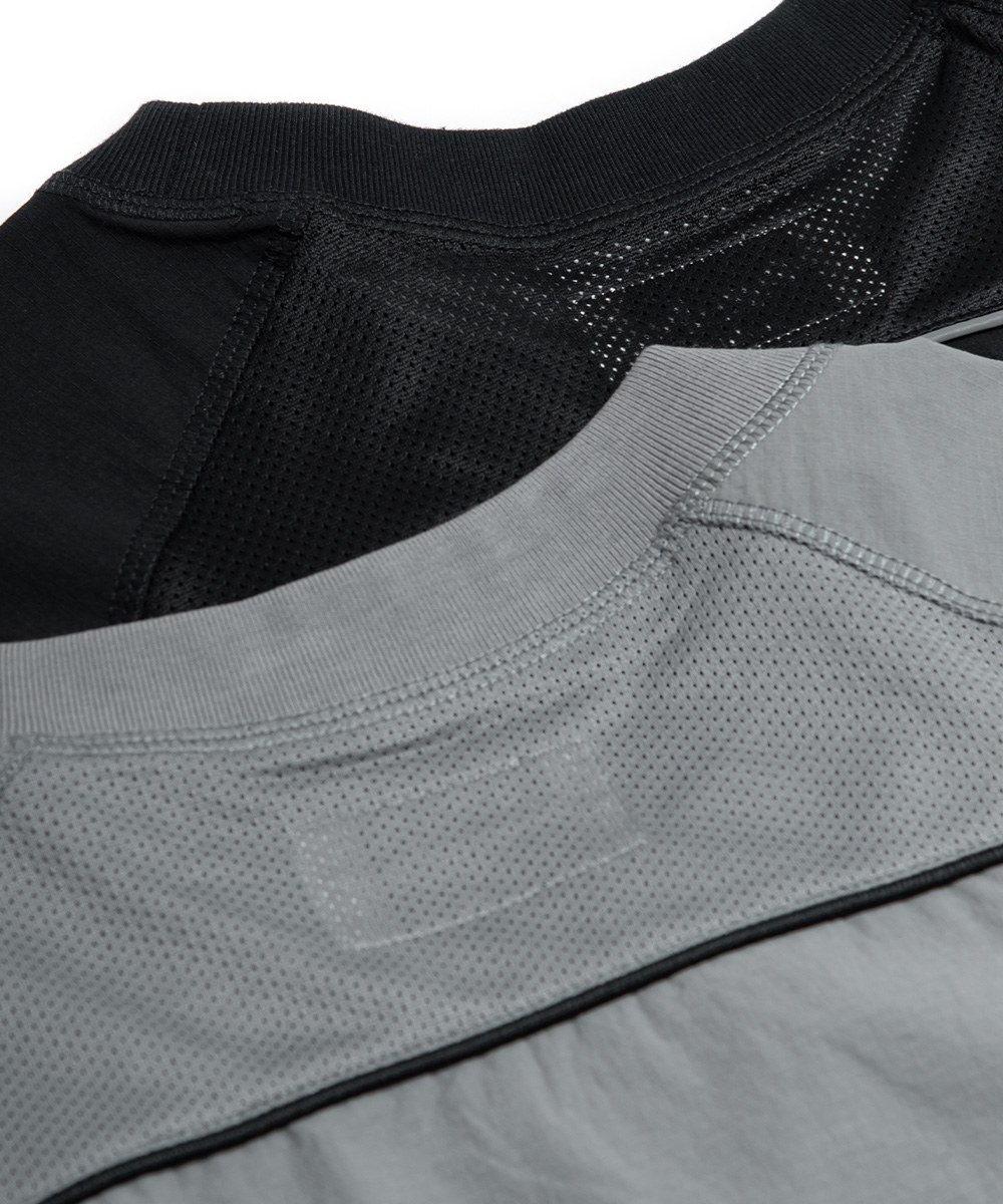 出芽飾邊上衣 MATTE NYLON WATER-REPELLENT T-