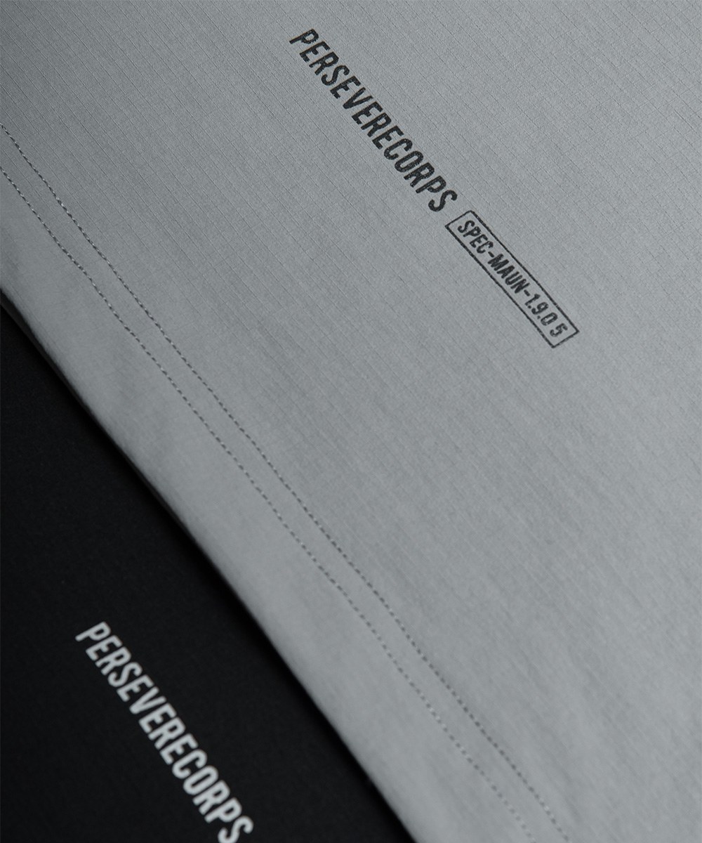 出芽飾邊上衣 MATTE NYLON WATER-REPELLENT T-