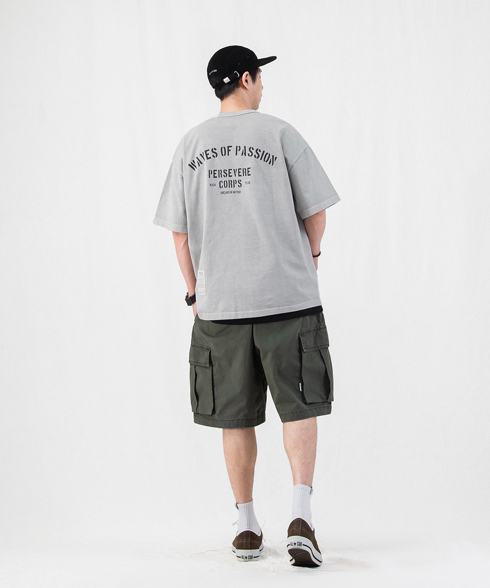 標語圖樣水洗T恤 PIGMENT-DYED WATCHWORD T-SHIRT