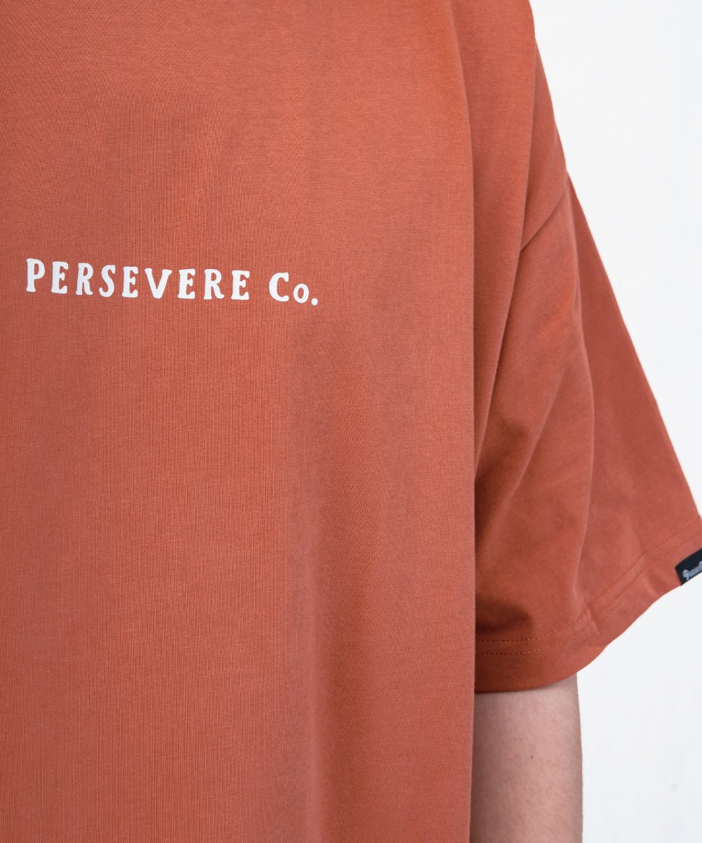 鎖鏈繡字型圖像T恤 CHAIN-STITCHED GRAPHIC T-SHIRT