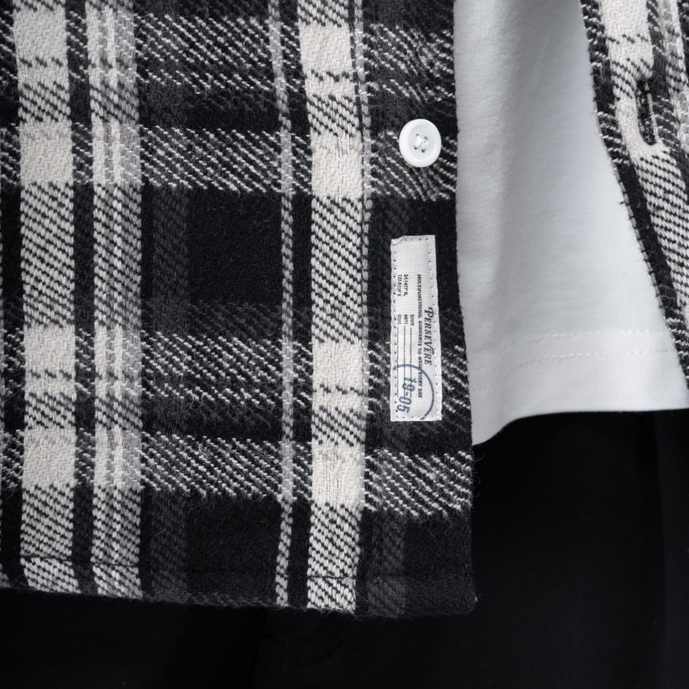 寬版長袖襯衫 loose-fit LS shirt