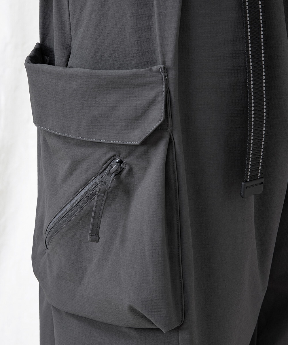 防潑水口袋軍褲 WATER-REPELLENT MULTI-POCKET MILITARY PANTS