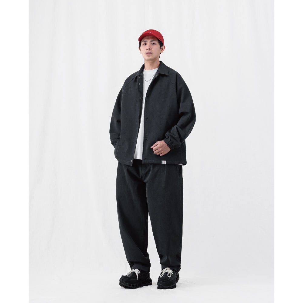 西裝面料打摺錐形褲