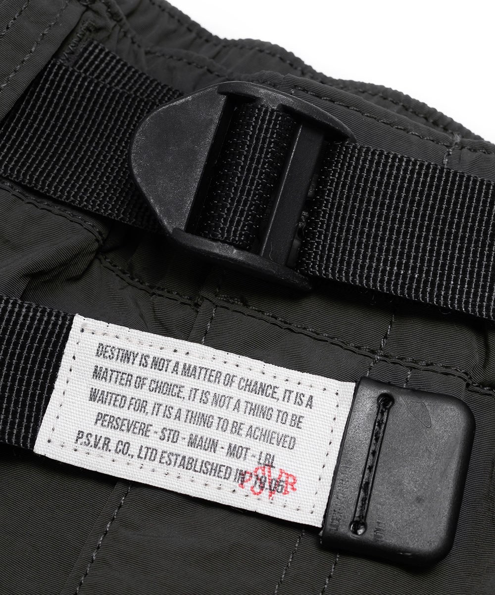 防潑水尼龍軍短褲 WATER-REPELLENT NYLON CARGO SHORTS