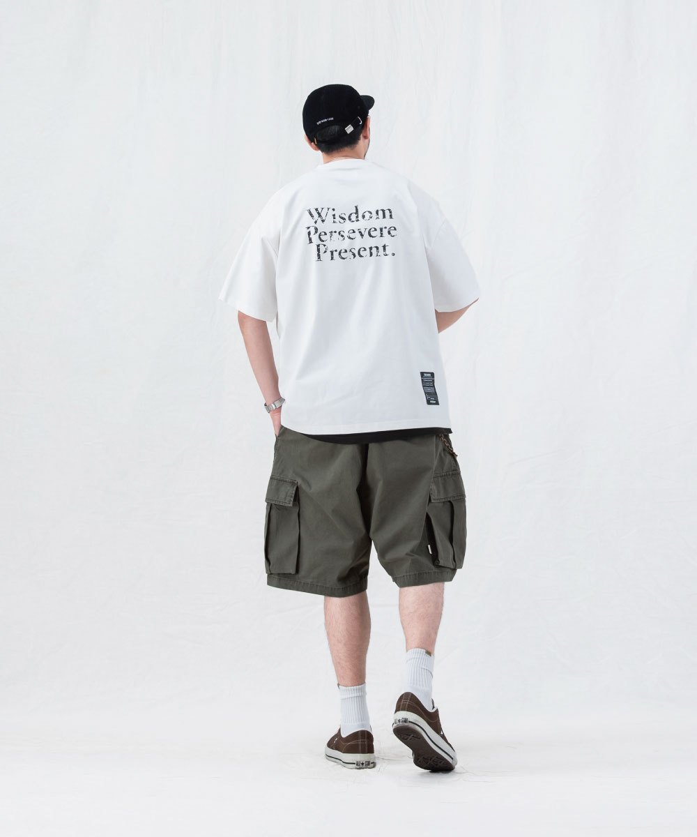 水洗雙摺軍短褲 washed double-pleated cargo shorts