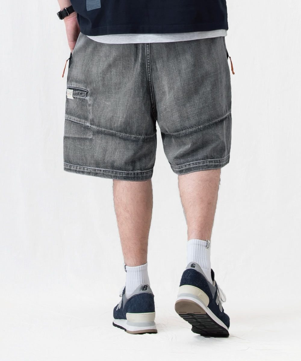 立體氣球短褲 DOUBLE-PLEATED BALLOON SHORTS