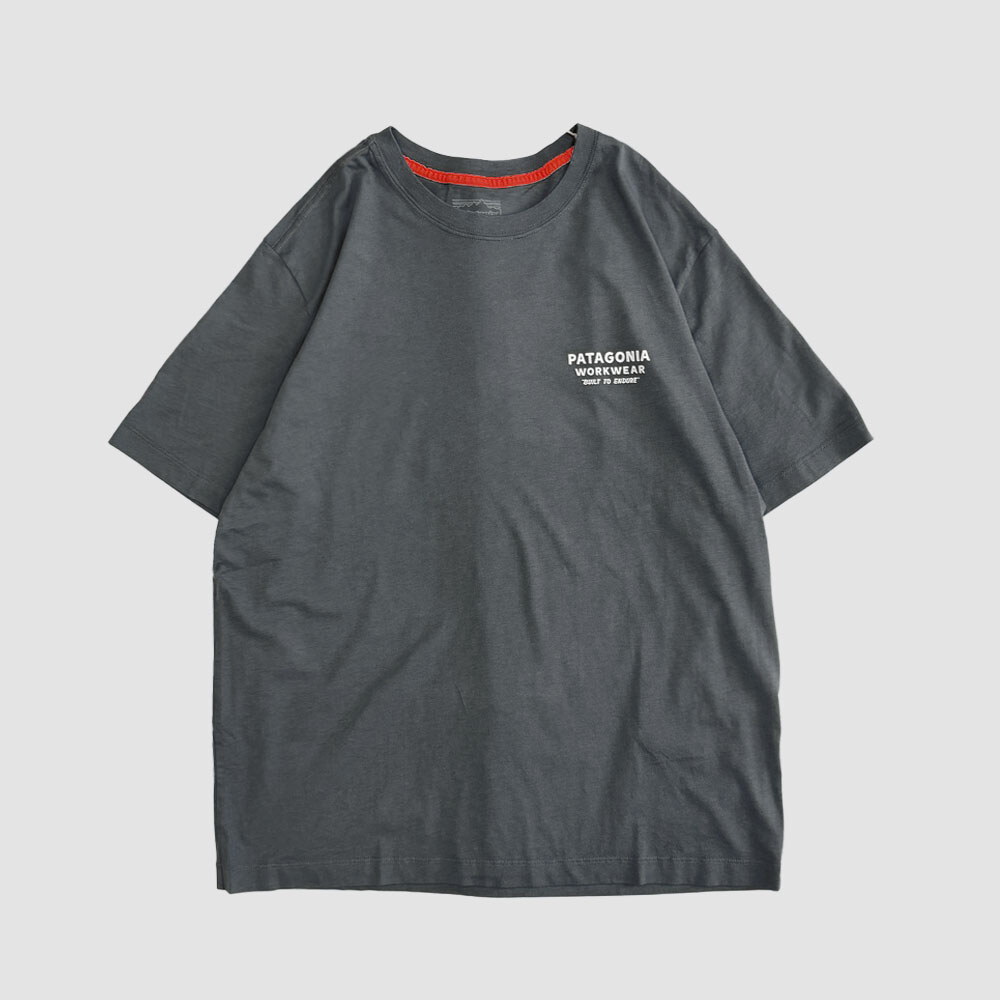 37872 圖像短袖上衣 M'S FORGE BORN T-SHIRT