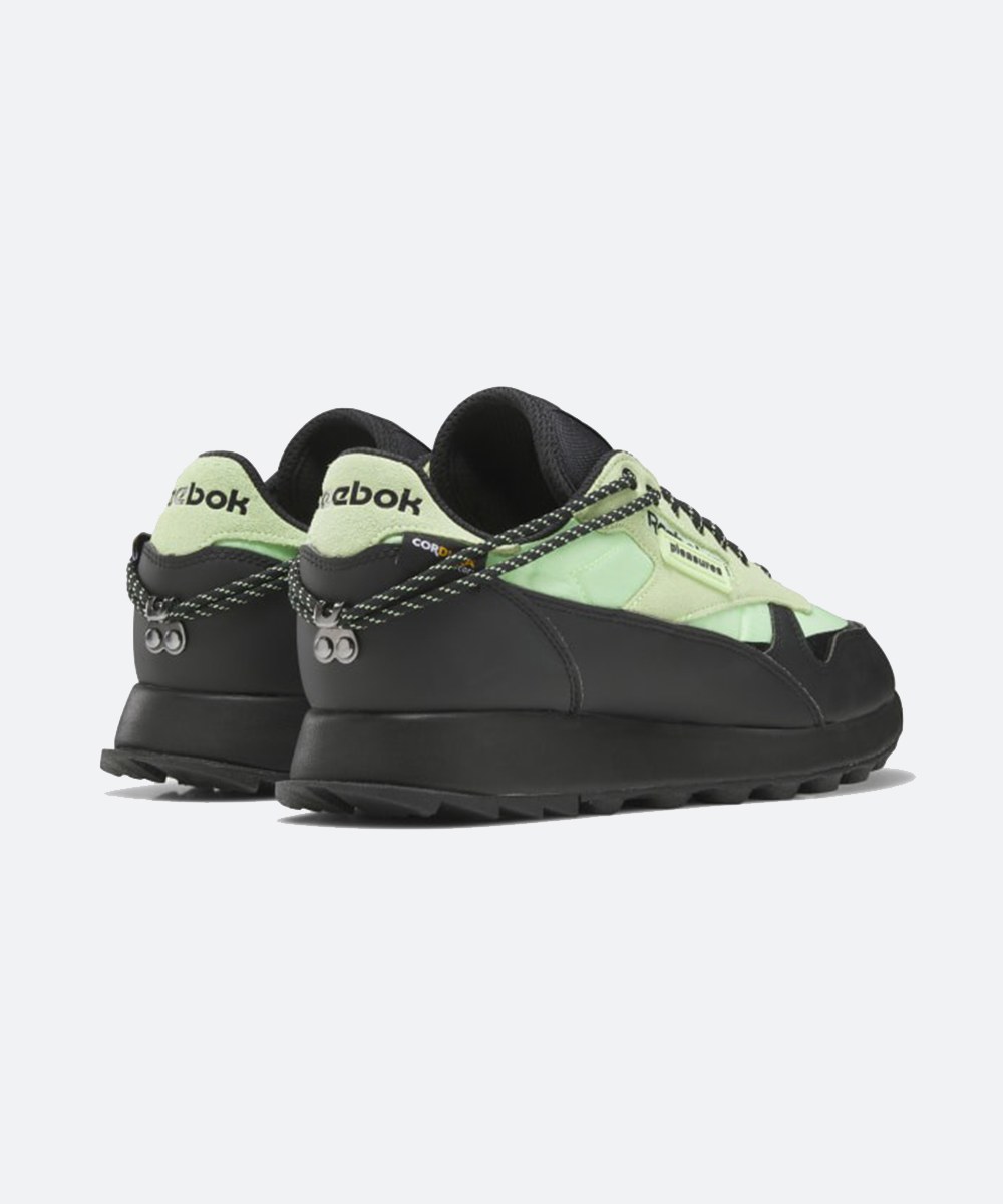 聯名運動鞋 Reebok x Pleasures Classic Leather Trail