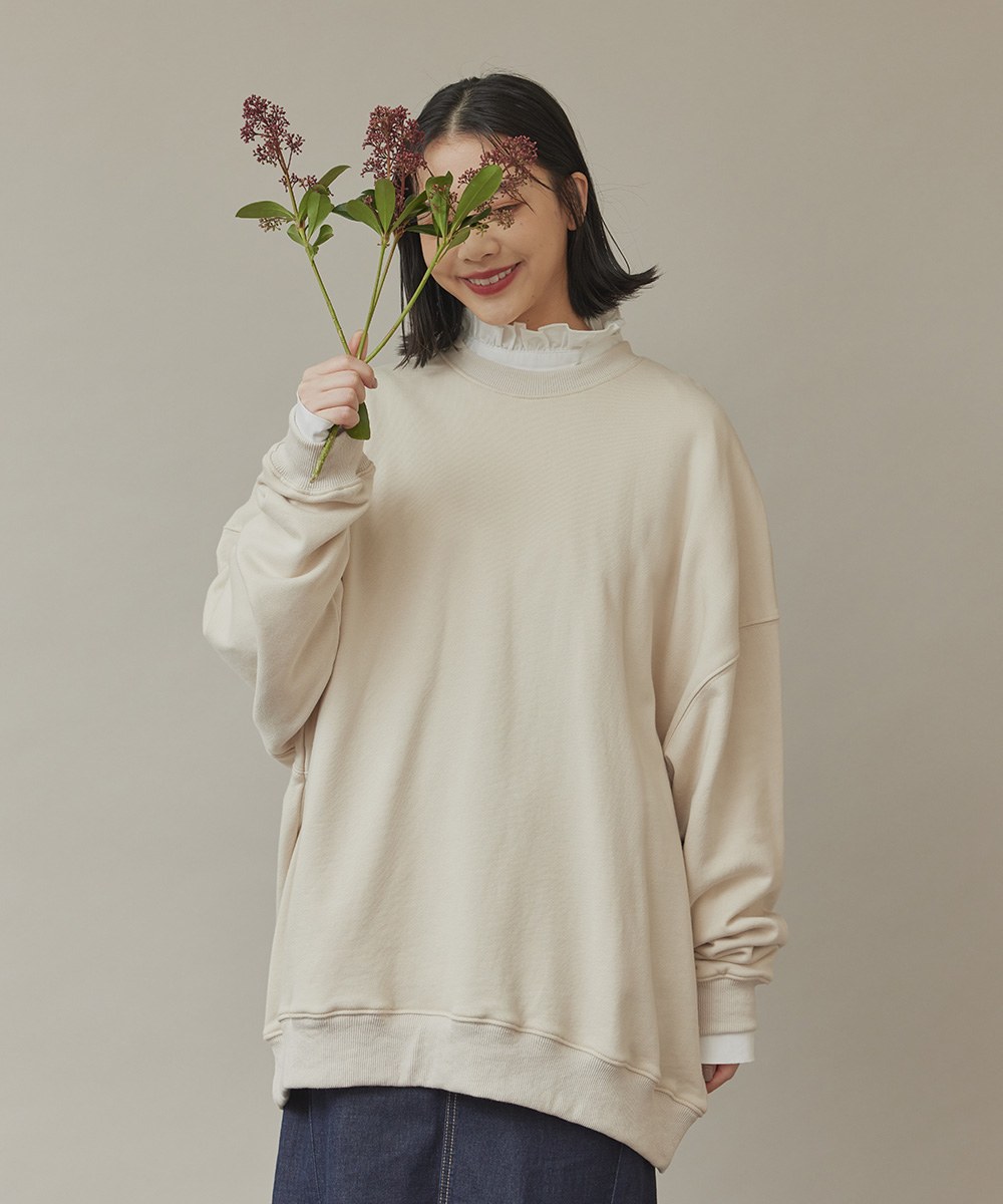 圓領Oversize刺繡大學Tee