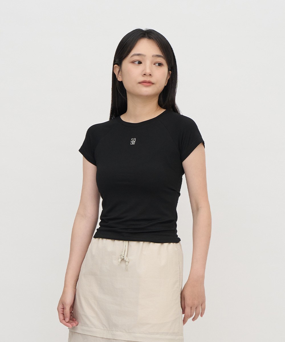 連肩袖刺繡短TEE