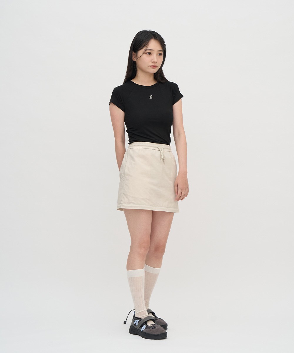 連肩袖刺繡短TEE