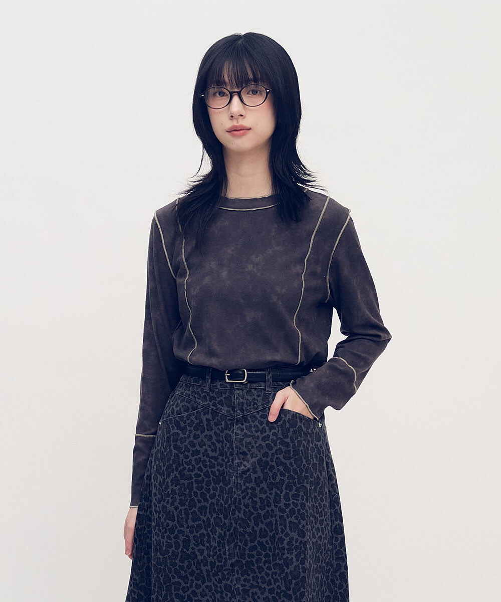 雪花絨感木耳邊上衣